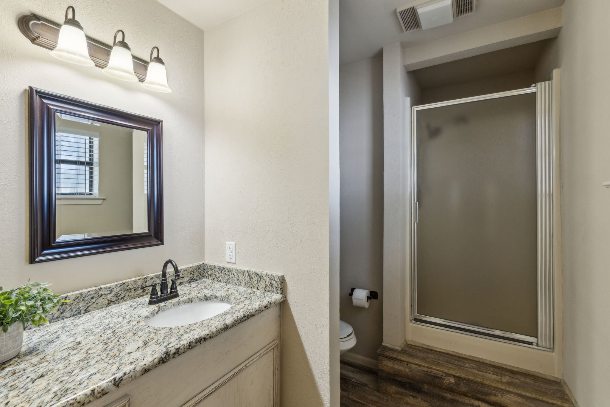 142 Peninsula Point Terrace Mabank TX 75156
