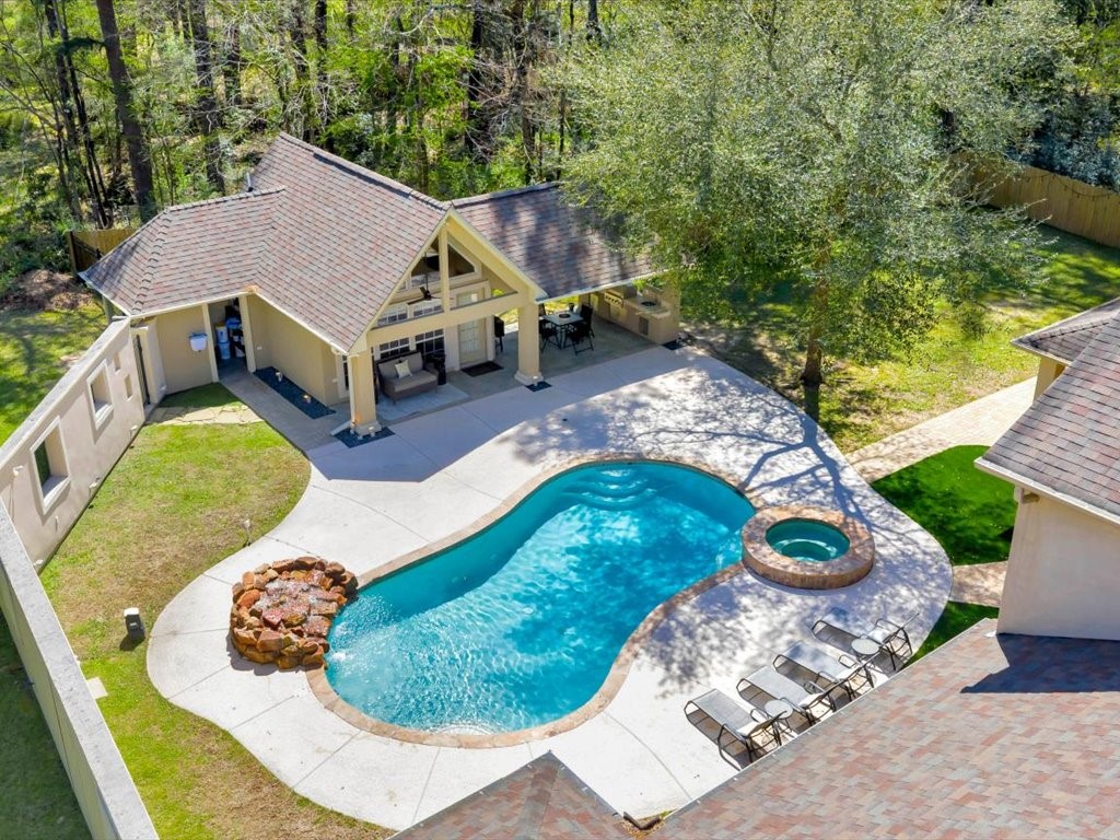 205 Twin Creek Street Lufkin TX 75904