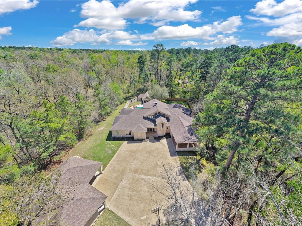 205 Twin Creek Street Lufkin TX 75904