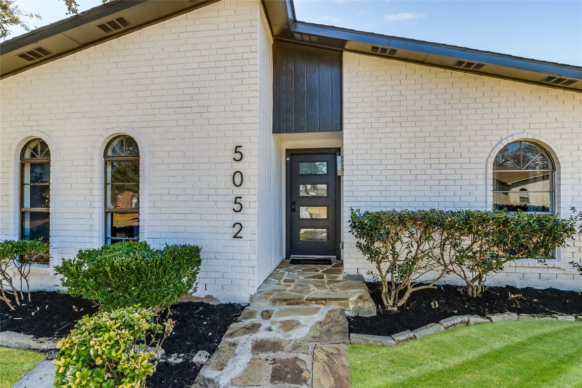 5052 Ashlock Drive The Colony TX 75056