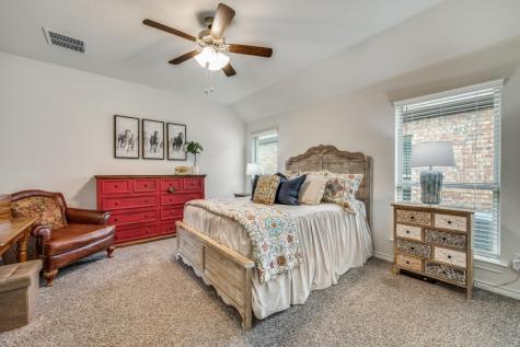 10516 Breezeway Drive Aubrey TX 76227