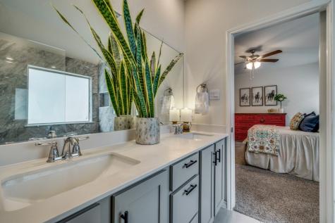 10516 Breezeway Drive Aubrey TX 76227