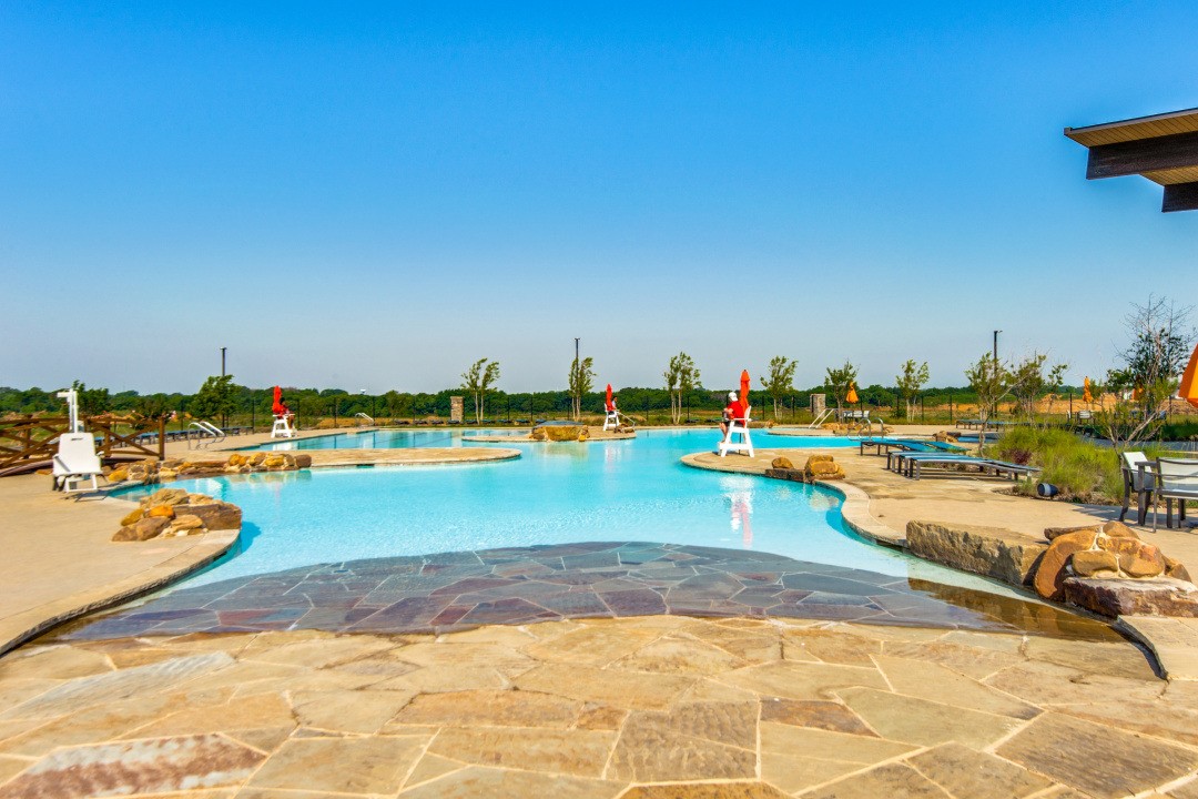 10516 Breezeway Drive Aubrey TX 76227