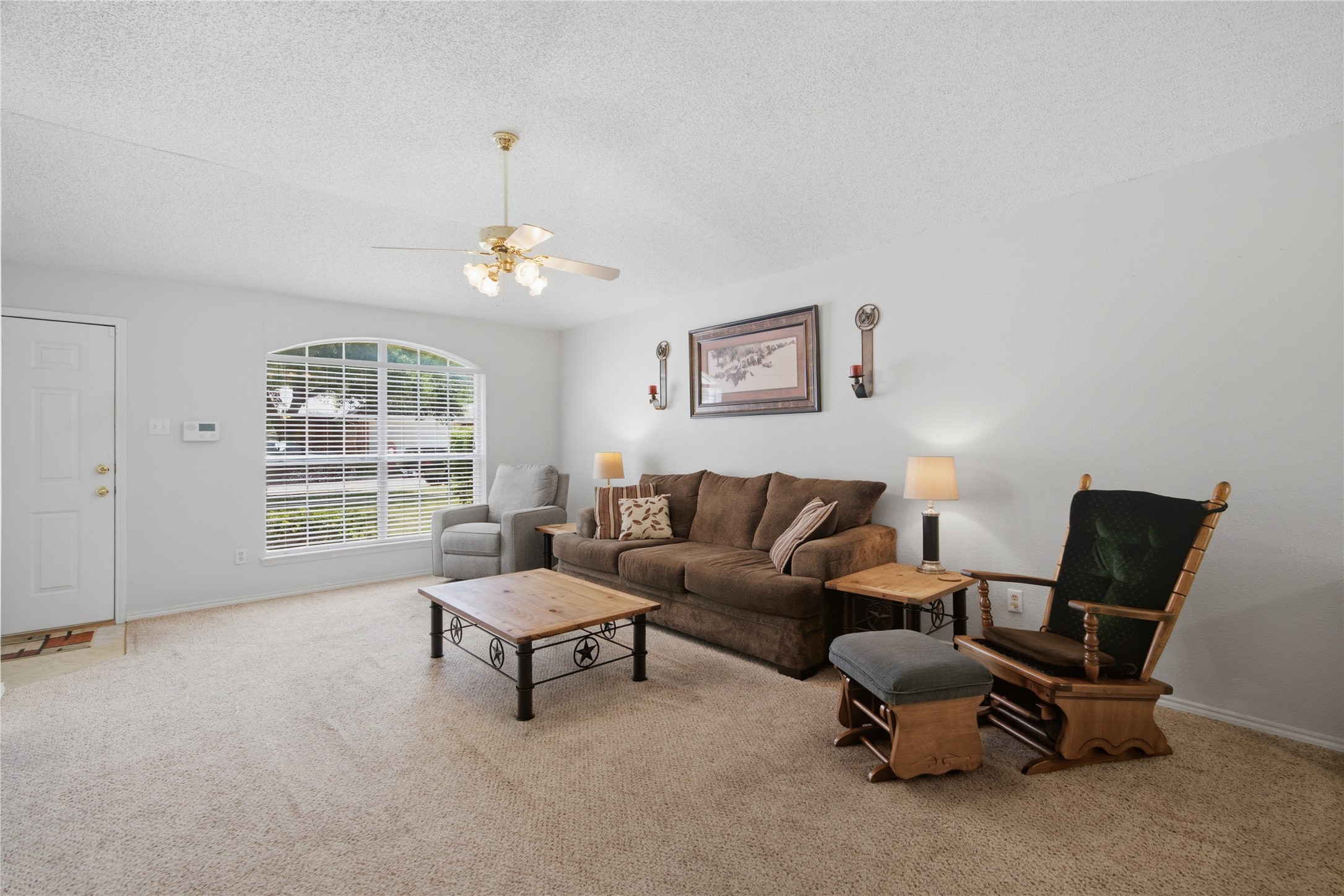 6409 Longmont Trail Fort Worth TX 76179