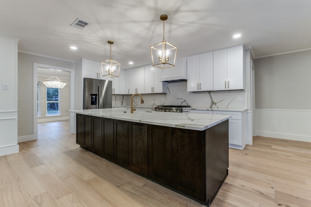 3777 Royal Cove Dallas TX 75229