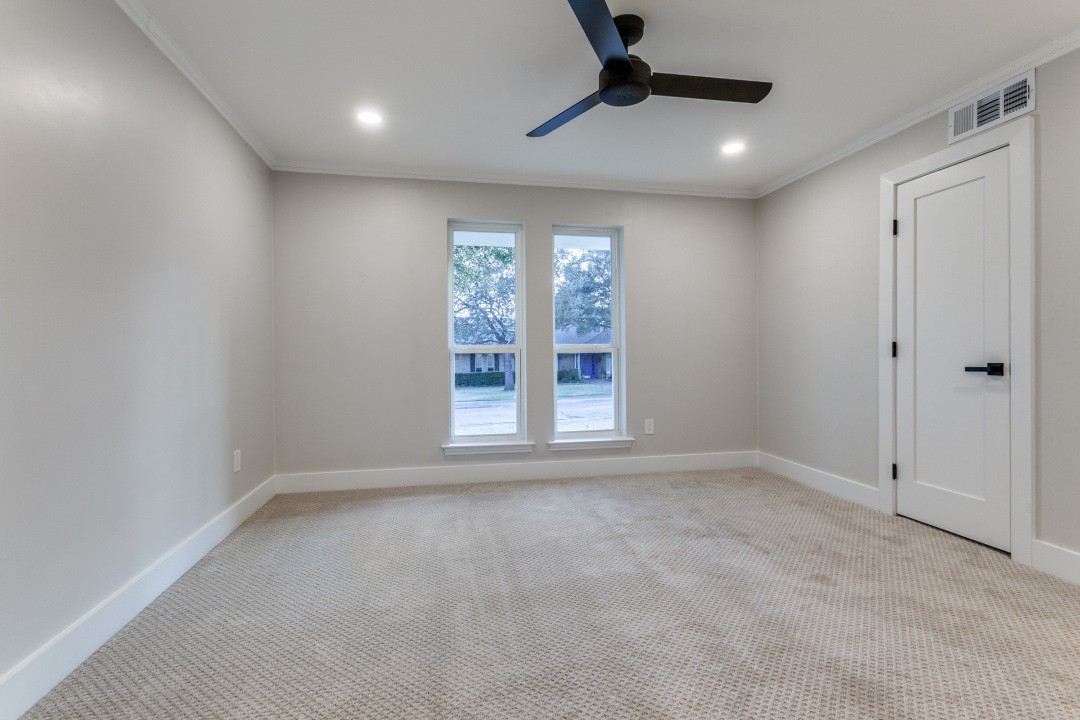 3777 Royal Cove Dallas TX 75229
