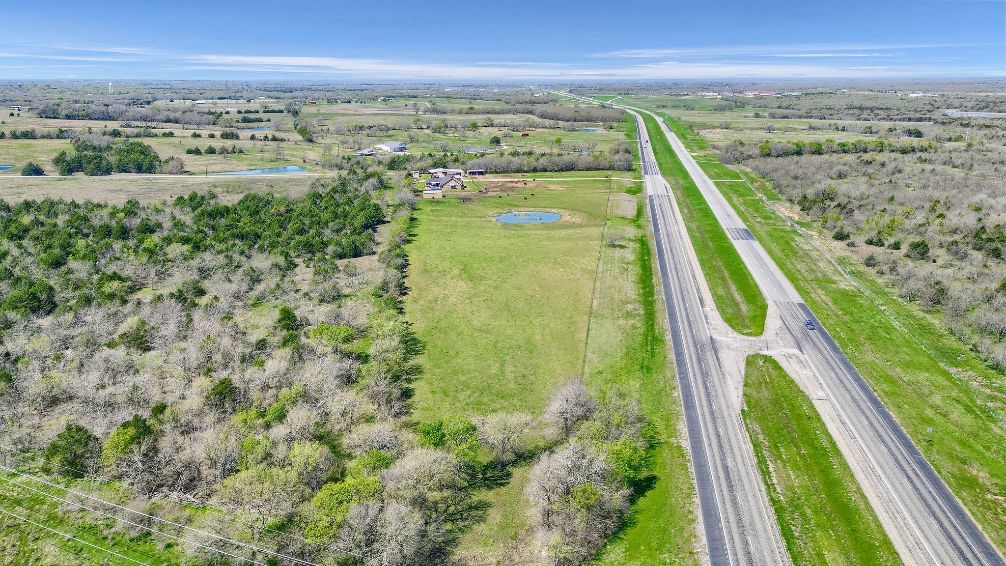 710 Us-82 Bells TX 75414