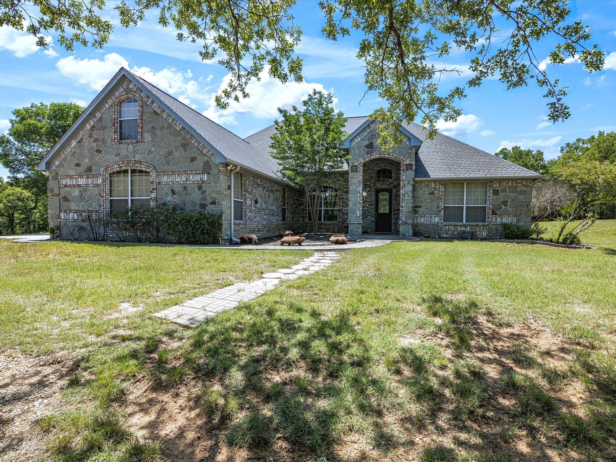 600 County Road 1790 Sunset TX 76270