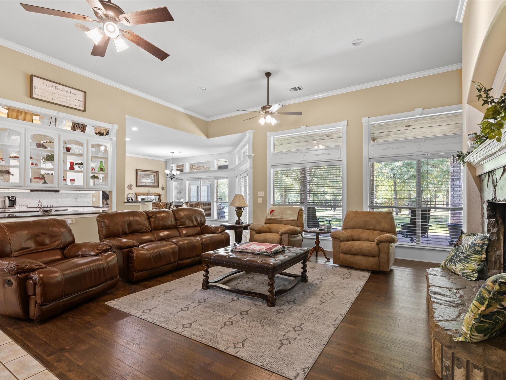 600 County Road 1790 Sunset TX 76270