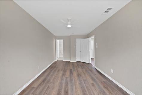 905 Skylark Drive Arlington TX 76010