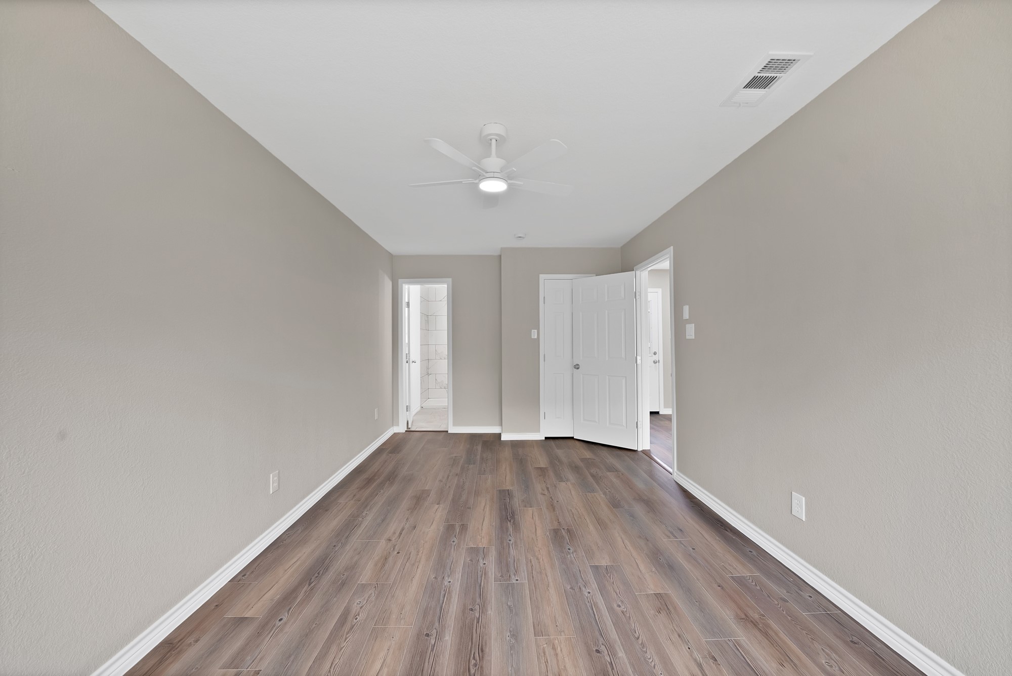 905 Skylark Drive Arlington TX 76010