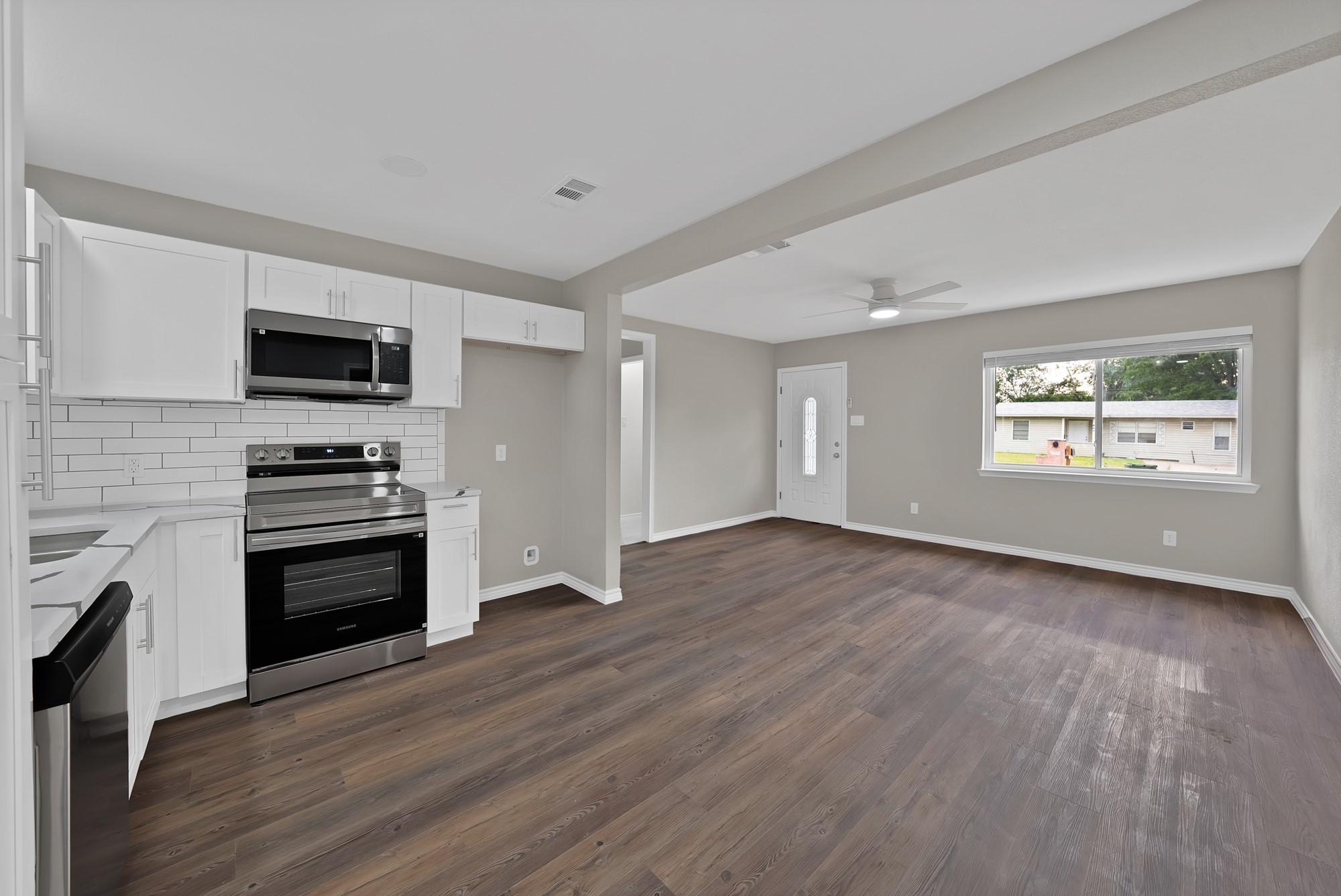 905 Skylark Drive Arlington TX 76010