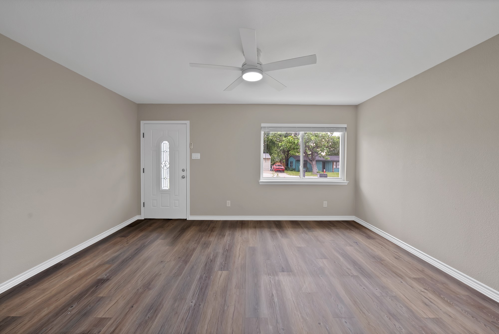 905 Skylark Drive Arlington TX 76010