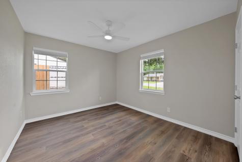 905 Skylark Drive Arlington TX 76010