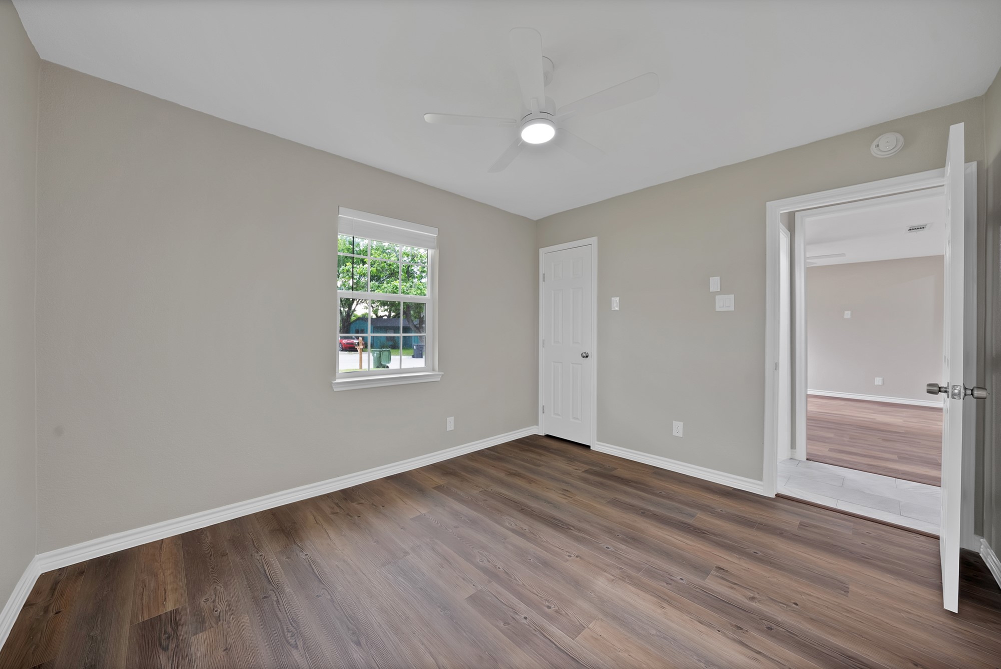 905 Skylark Drive Arlington TX 76010