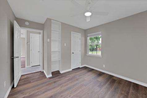 905 Skylark Drive Arlington TX 76010