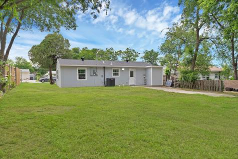 905 Skylark Drive Arlington TX 76010