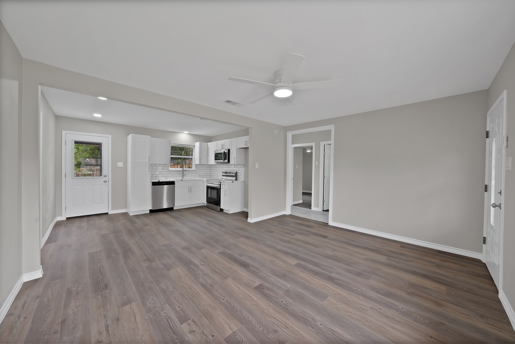 905 Skylark Drive Arlington TX 76010