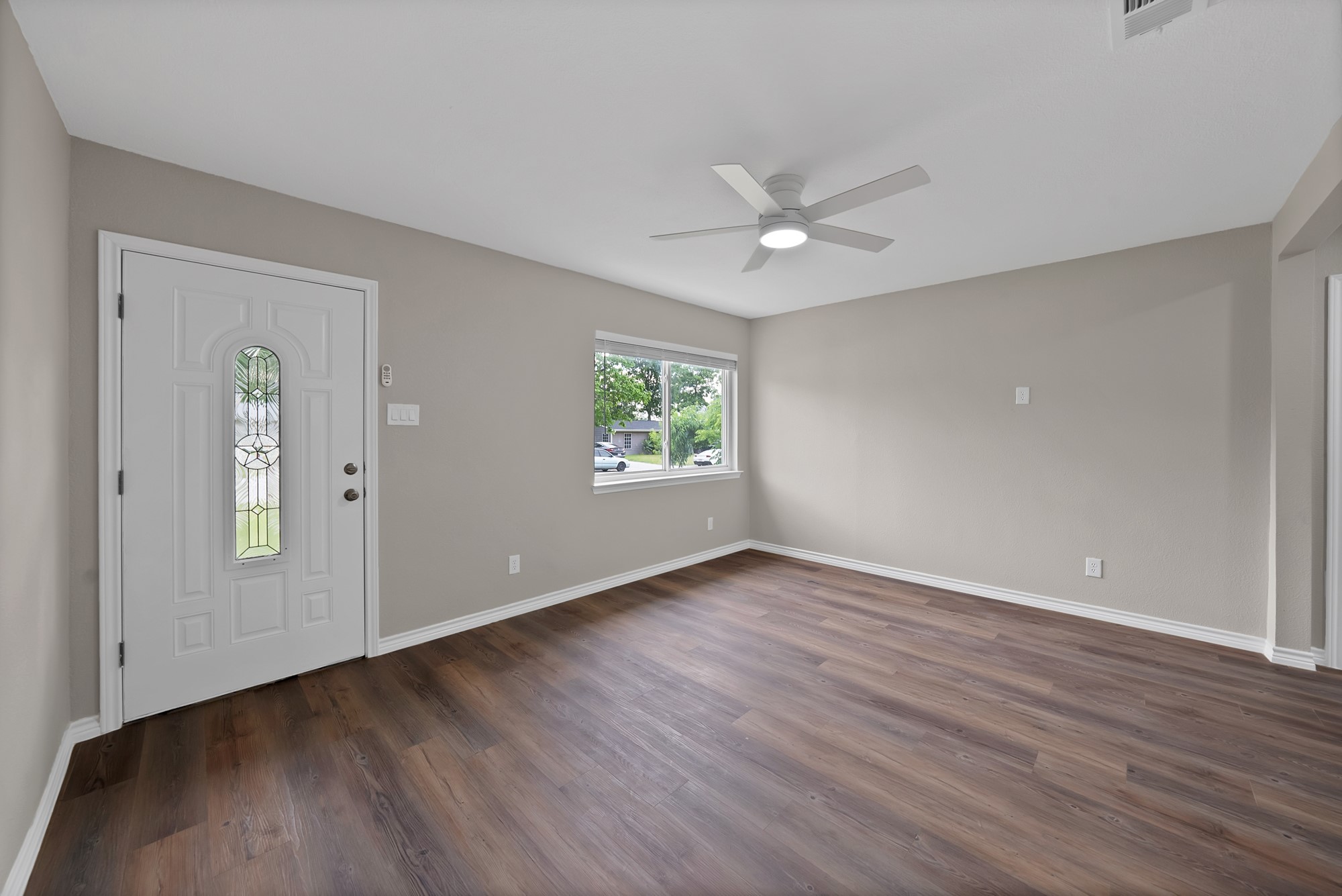 905 Skylark Drive Arlington TX 76010