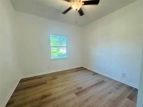 2719 S 27th Waco TX 76706