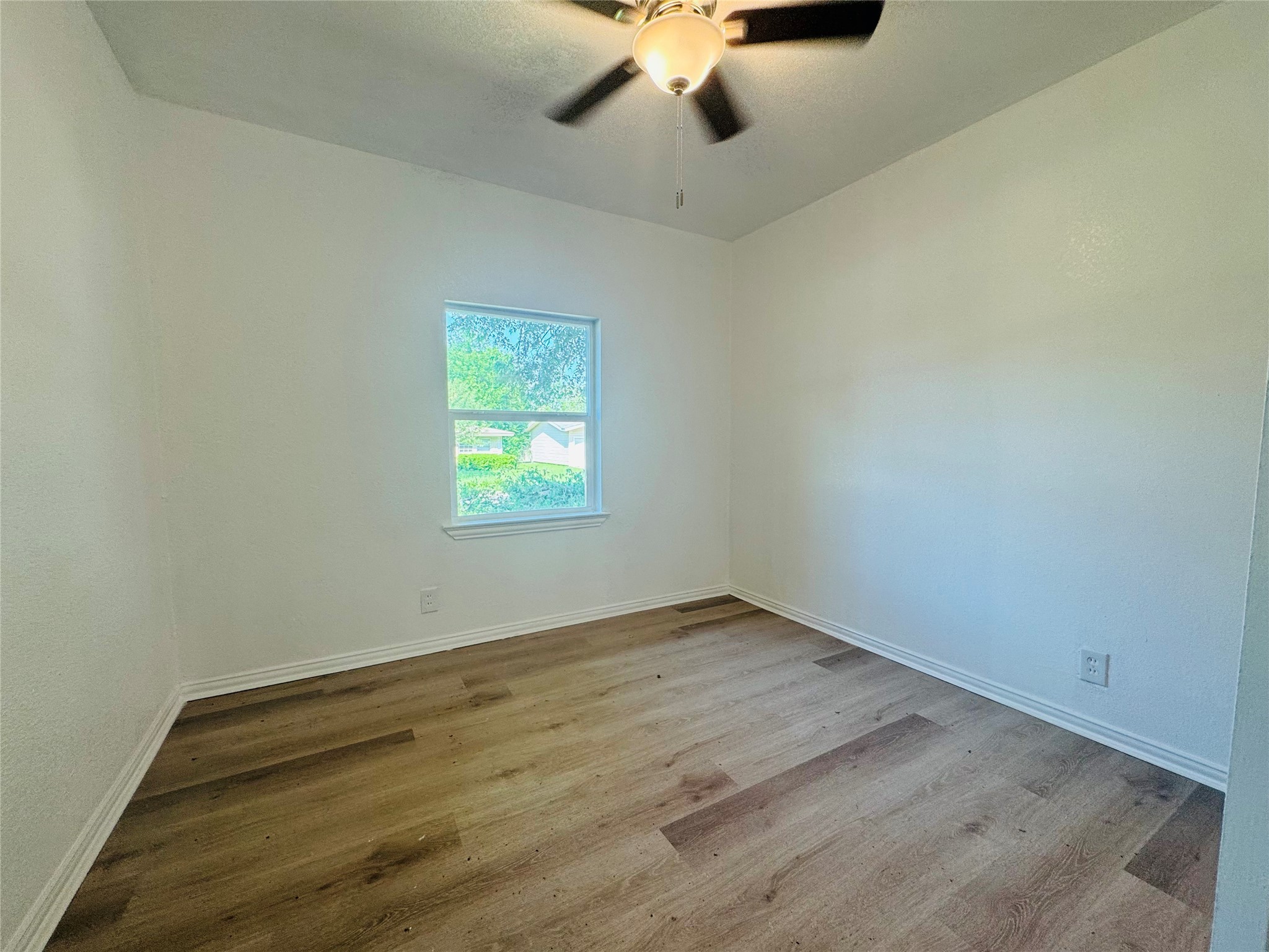 2719 S 27th Waco TX 76706