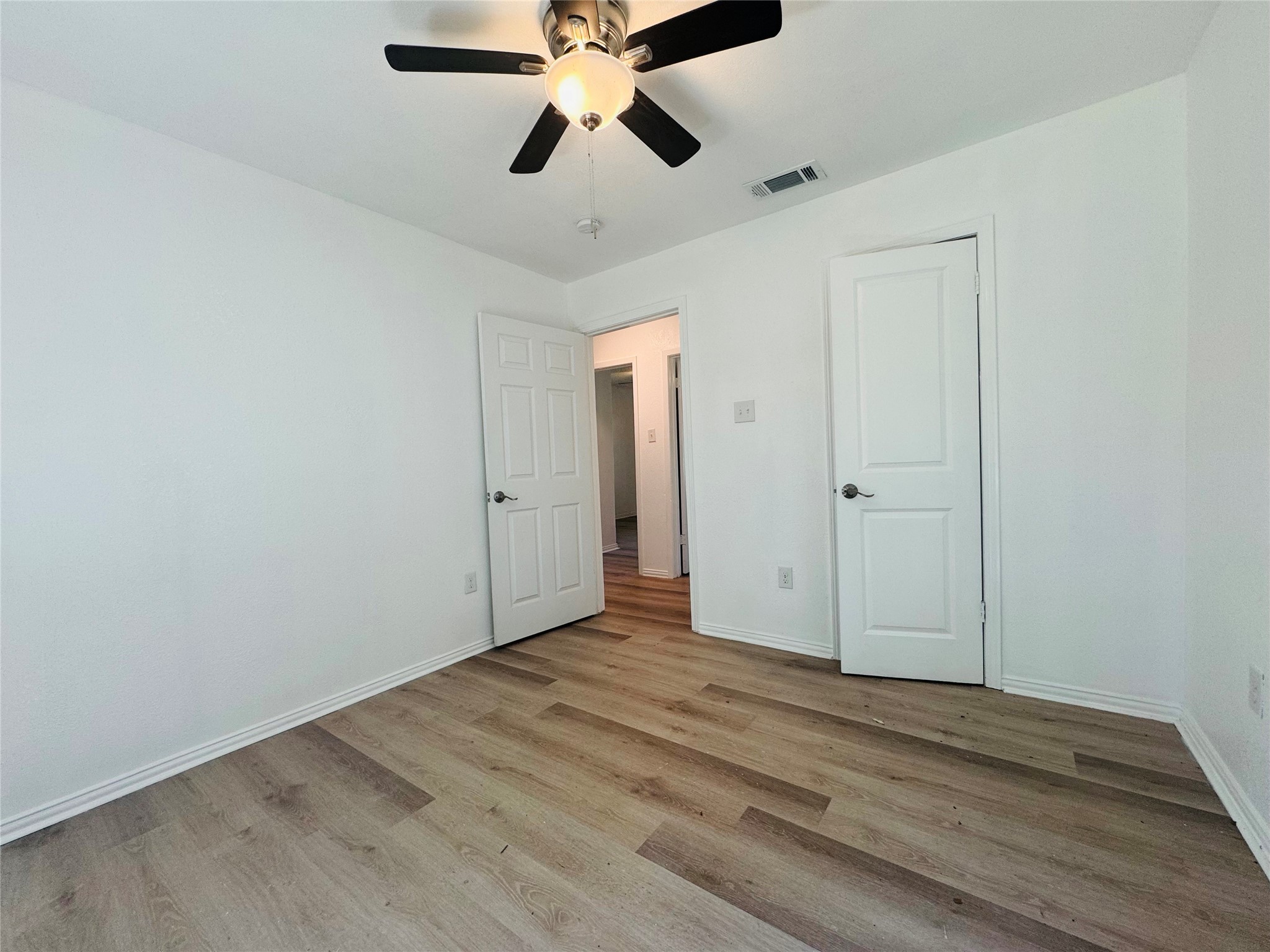 2719 S 27th Waco TX 76706