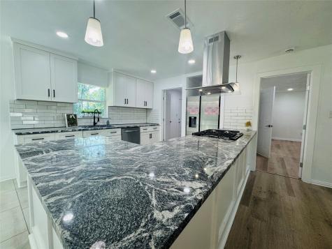 2719 S 27th Waco TX 76706