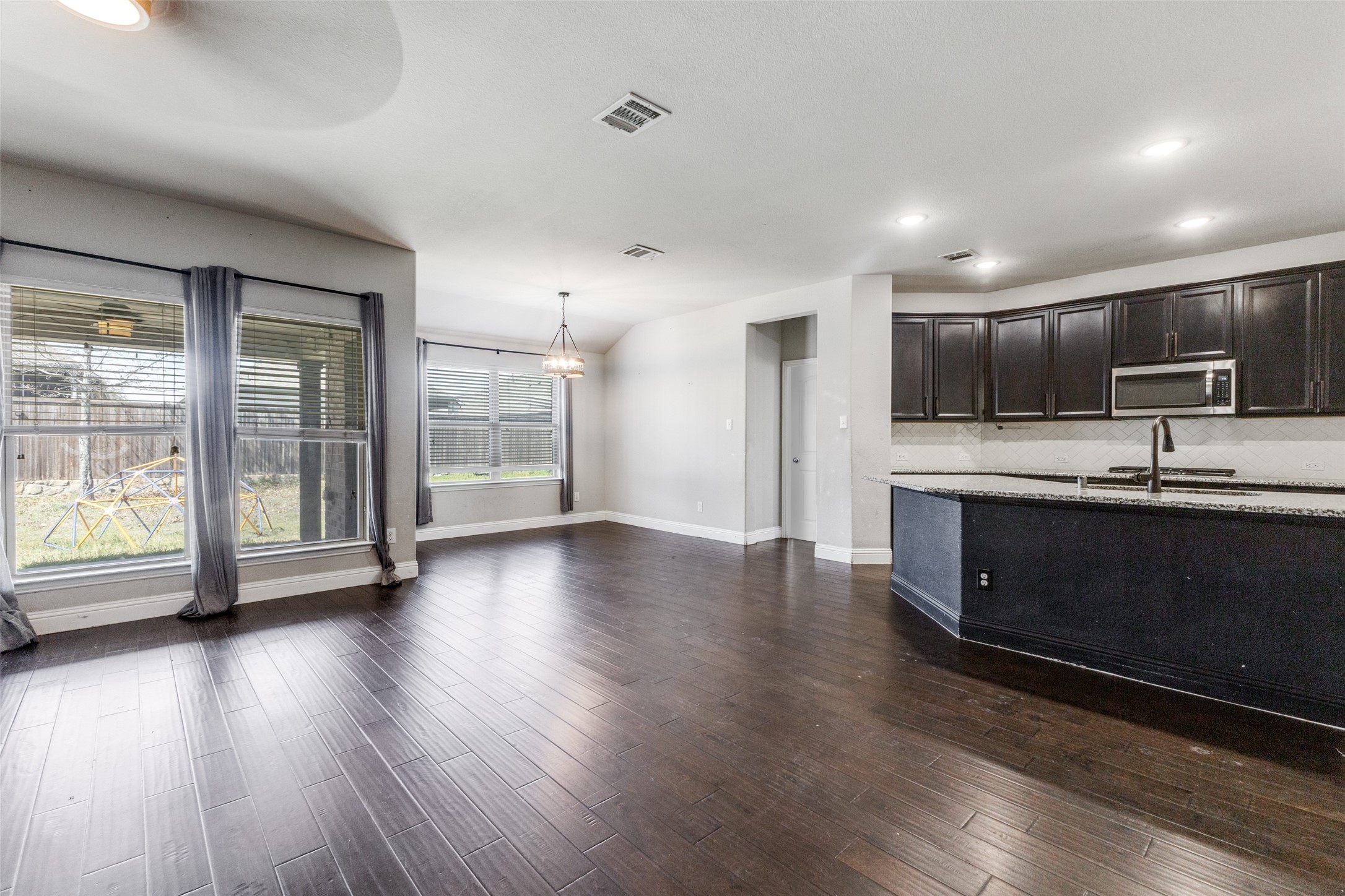 2022 Rosebury Lane Forney TX 75126