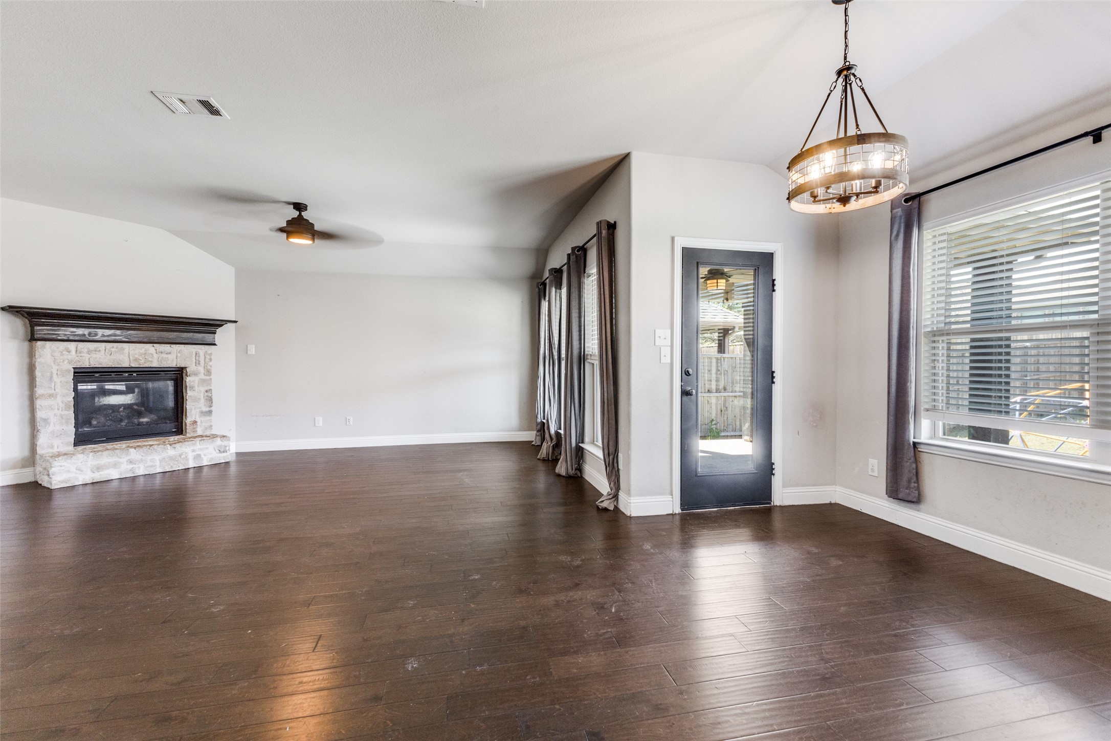 2022 Rosebury Lane Forney TX 75126