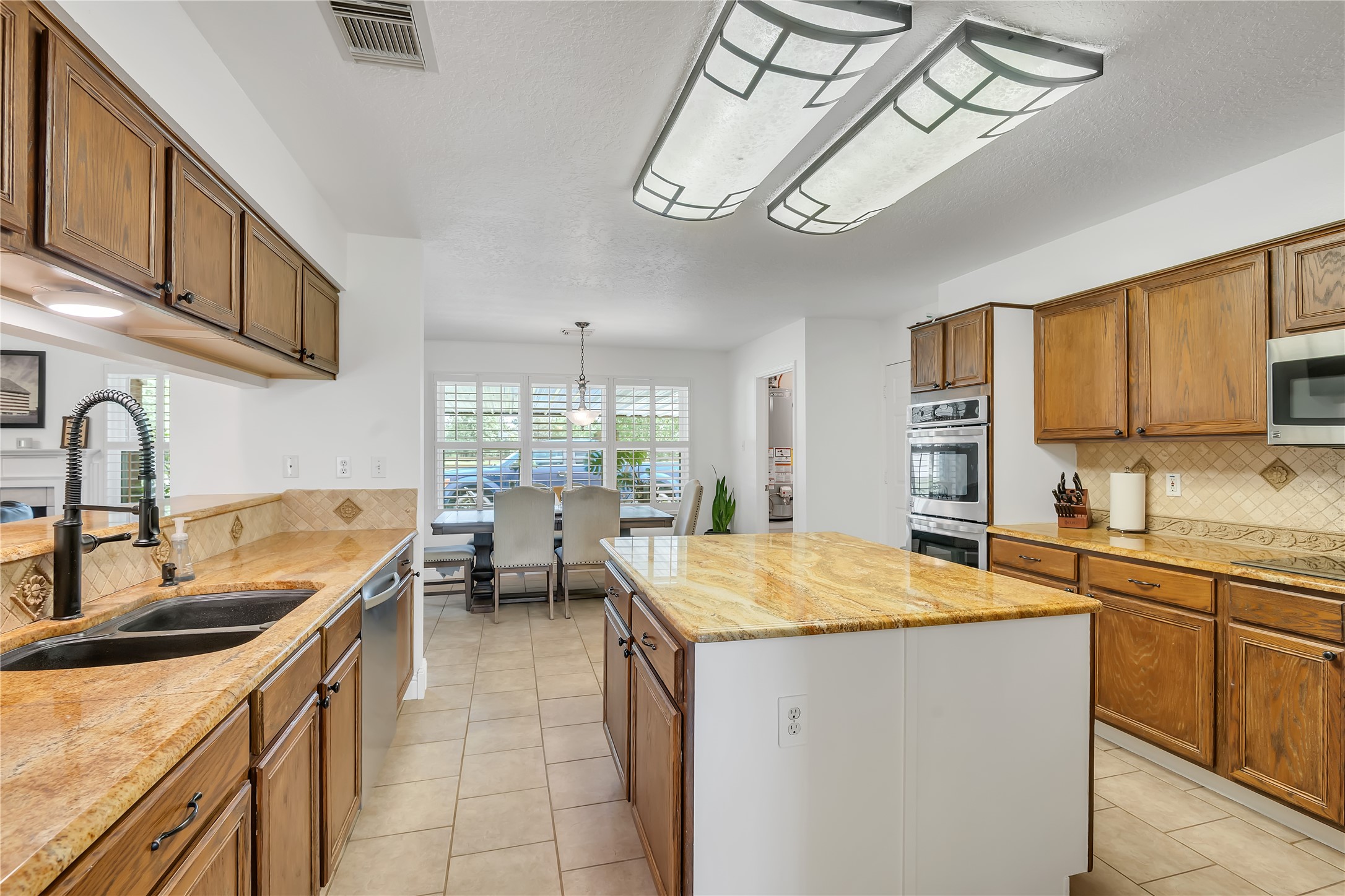 2232 Highway 164 E Groesbeck TX 76642