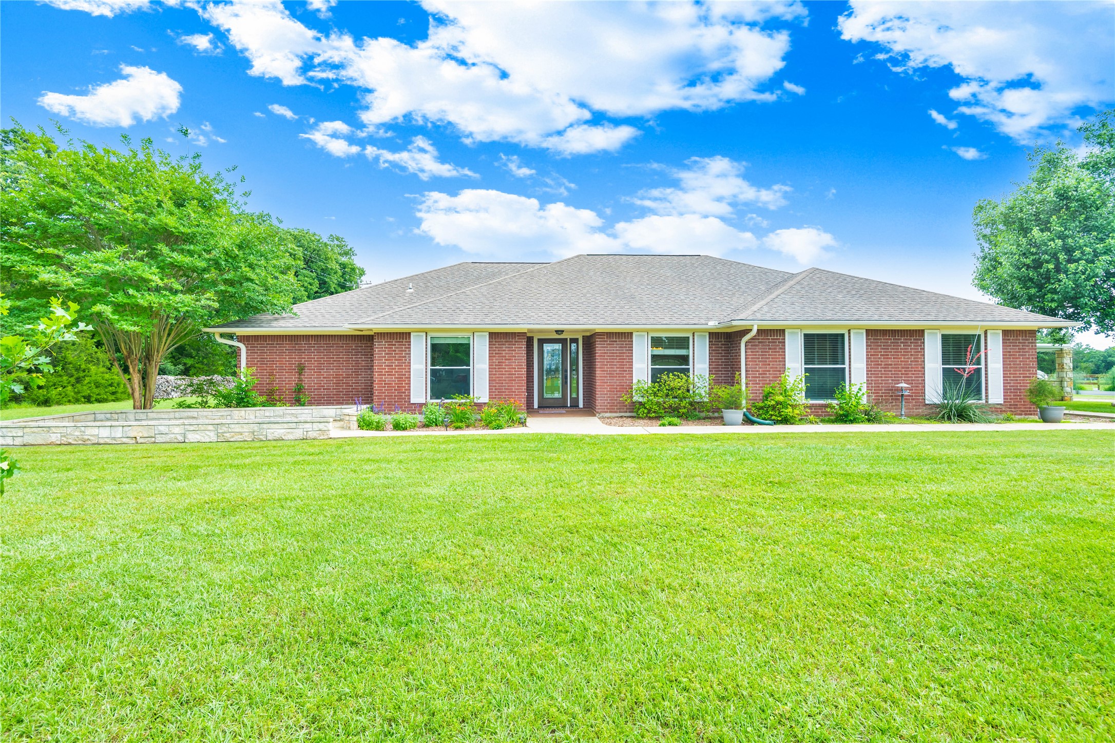 2232 Highway 164 E Groesbeck TX 76642