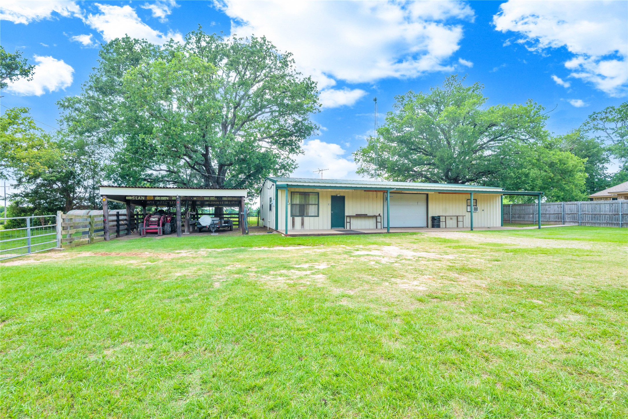 2232 Highway 164 E Groesbeck TX 76642