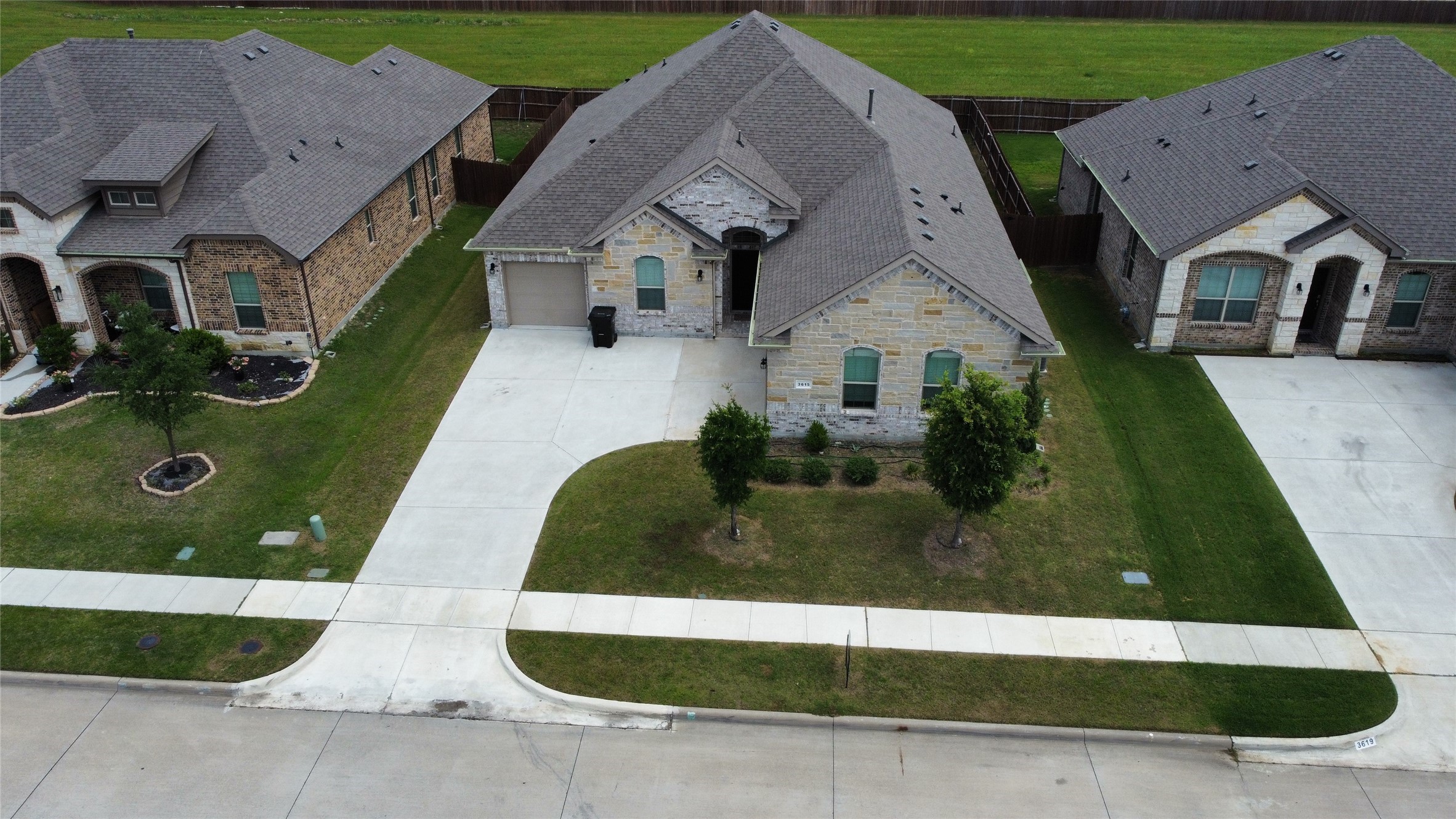 3615 Rolling Meadows Drive Grand Prairie TX 76065