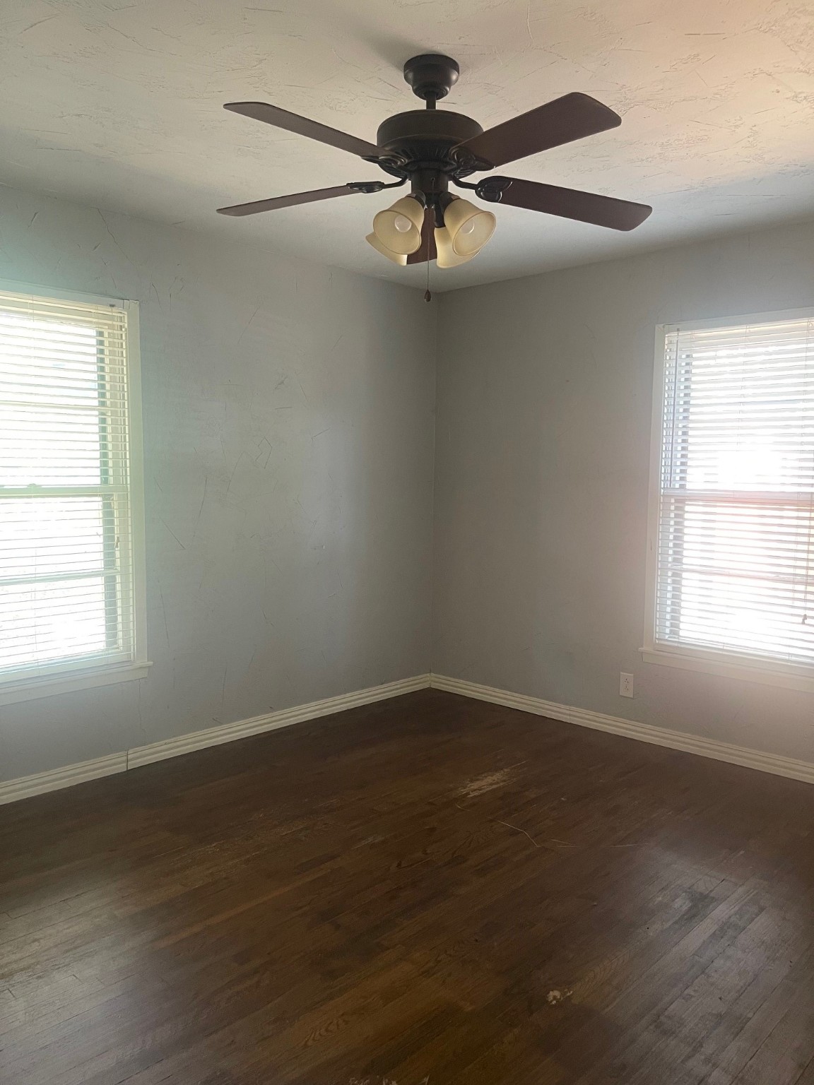 341 Hurst Drive Bedford TX 76022
