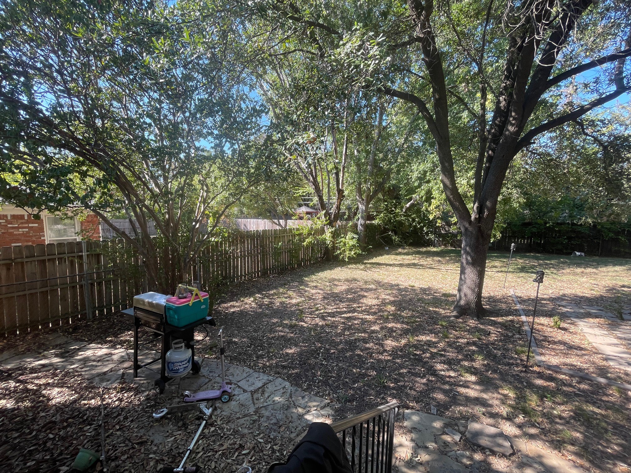 341 Hurst Drive Bedford TX 76022