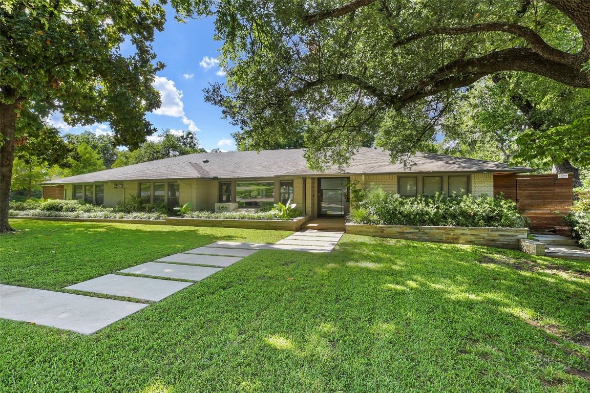 11766 Valleydale Drive Dallas TX 75230
