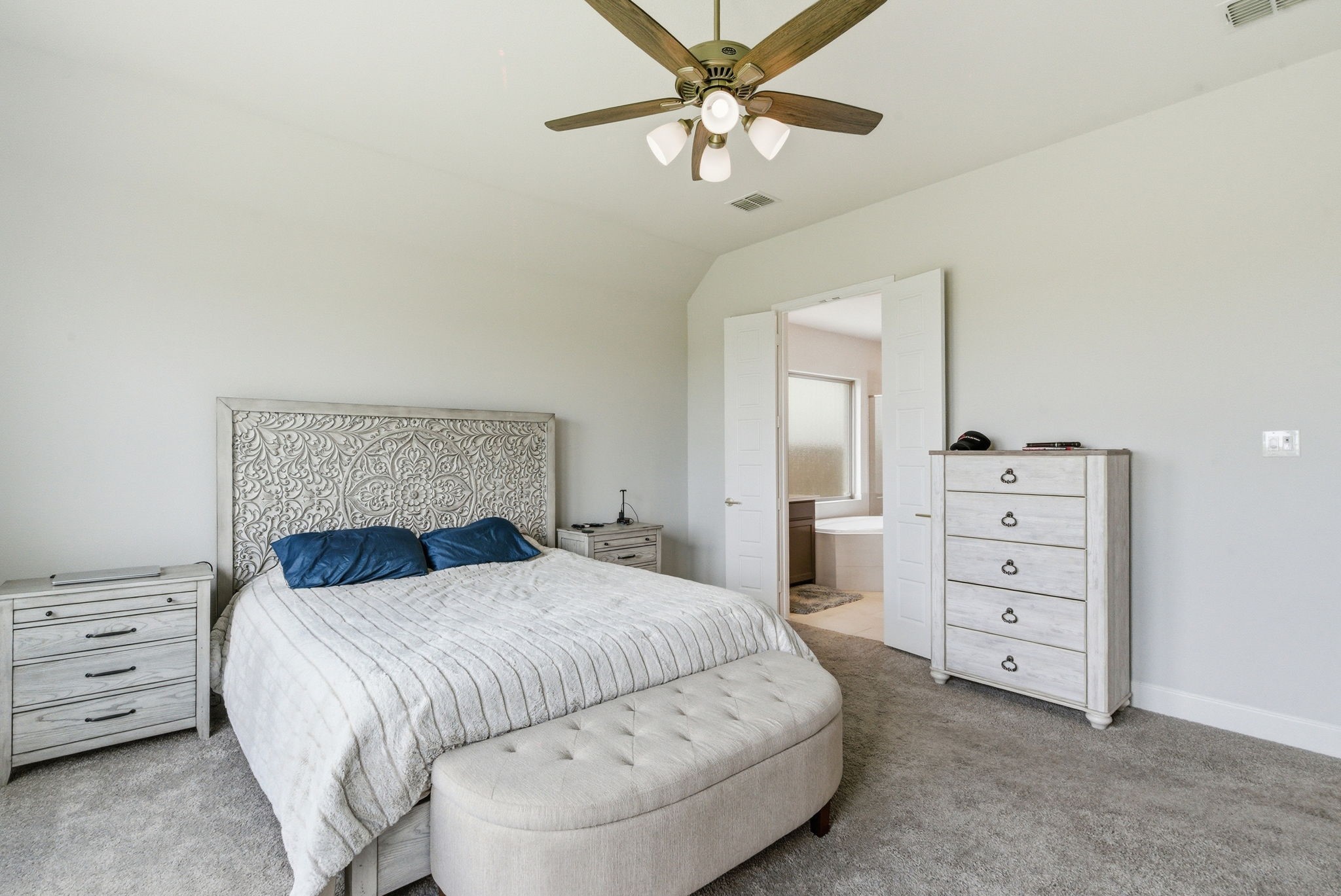 915 Winter Cherry Lane Haslet TX 76052