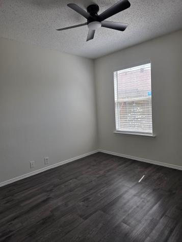 5049 Urban Avenue Dallas TX 75227