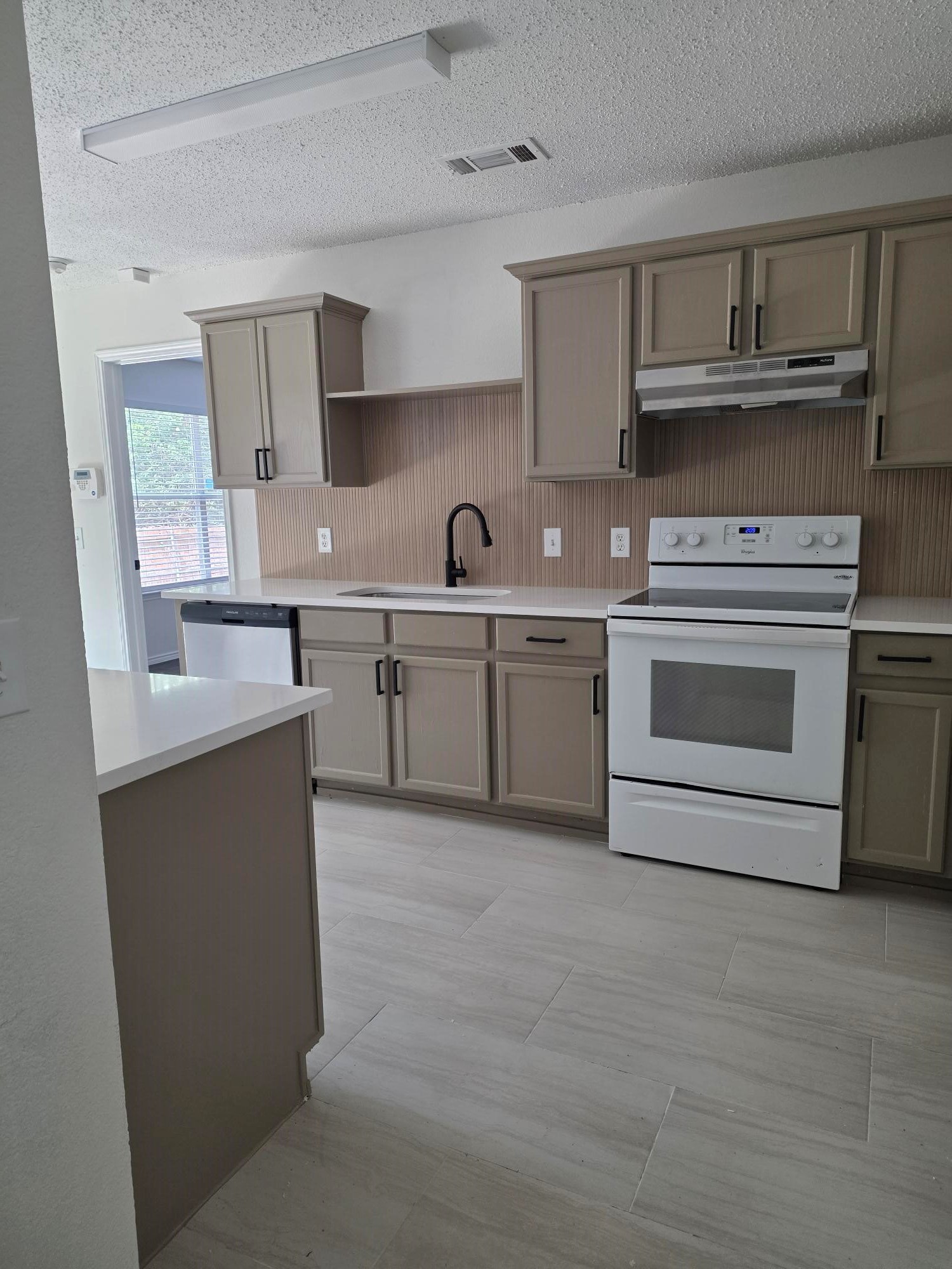 5049 Urban Avenue Dallas TX 75227