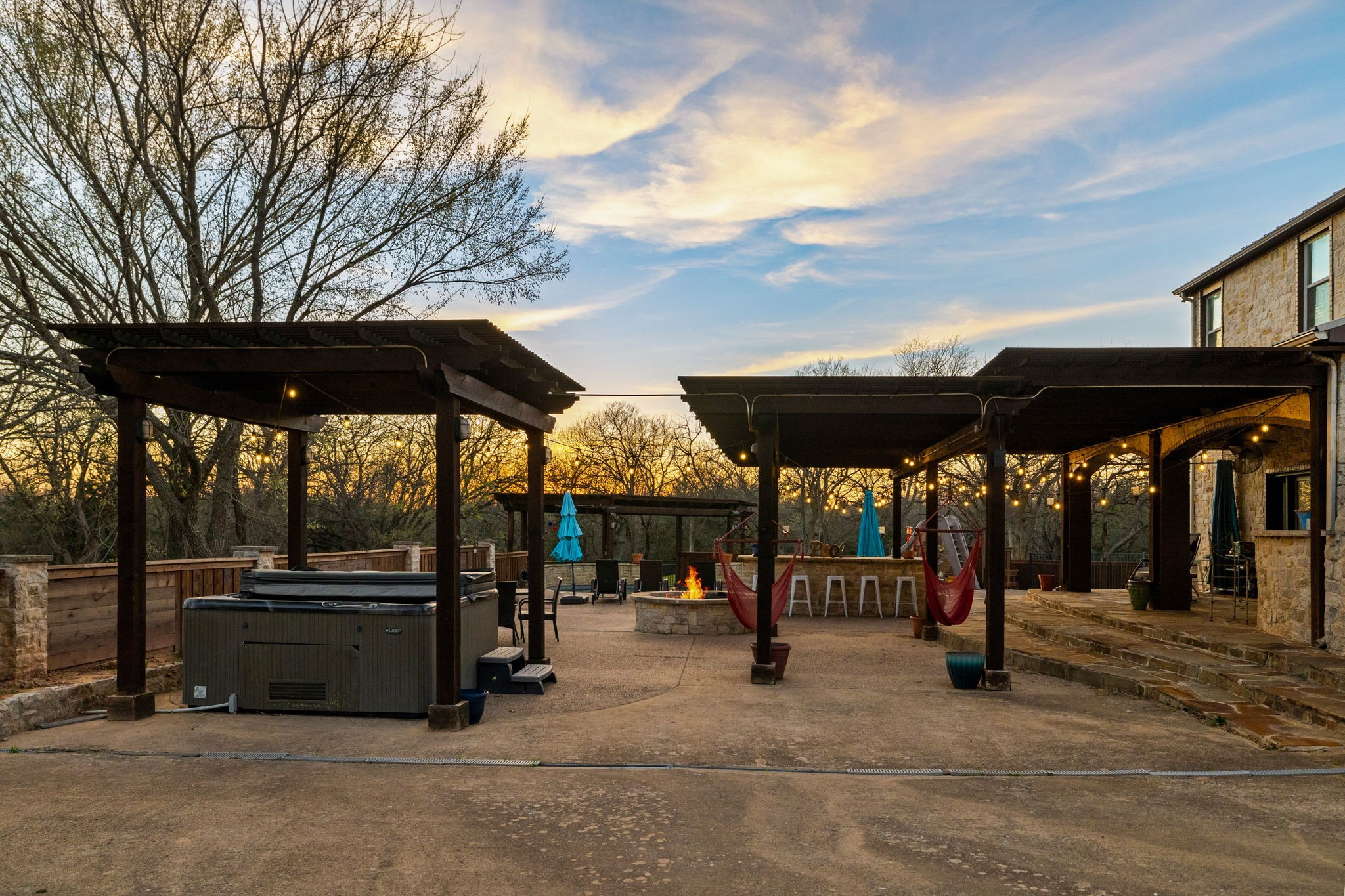 689 Jim Cannon Road Van Alstyne TX 75495