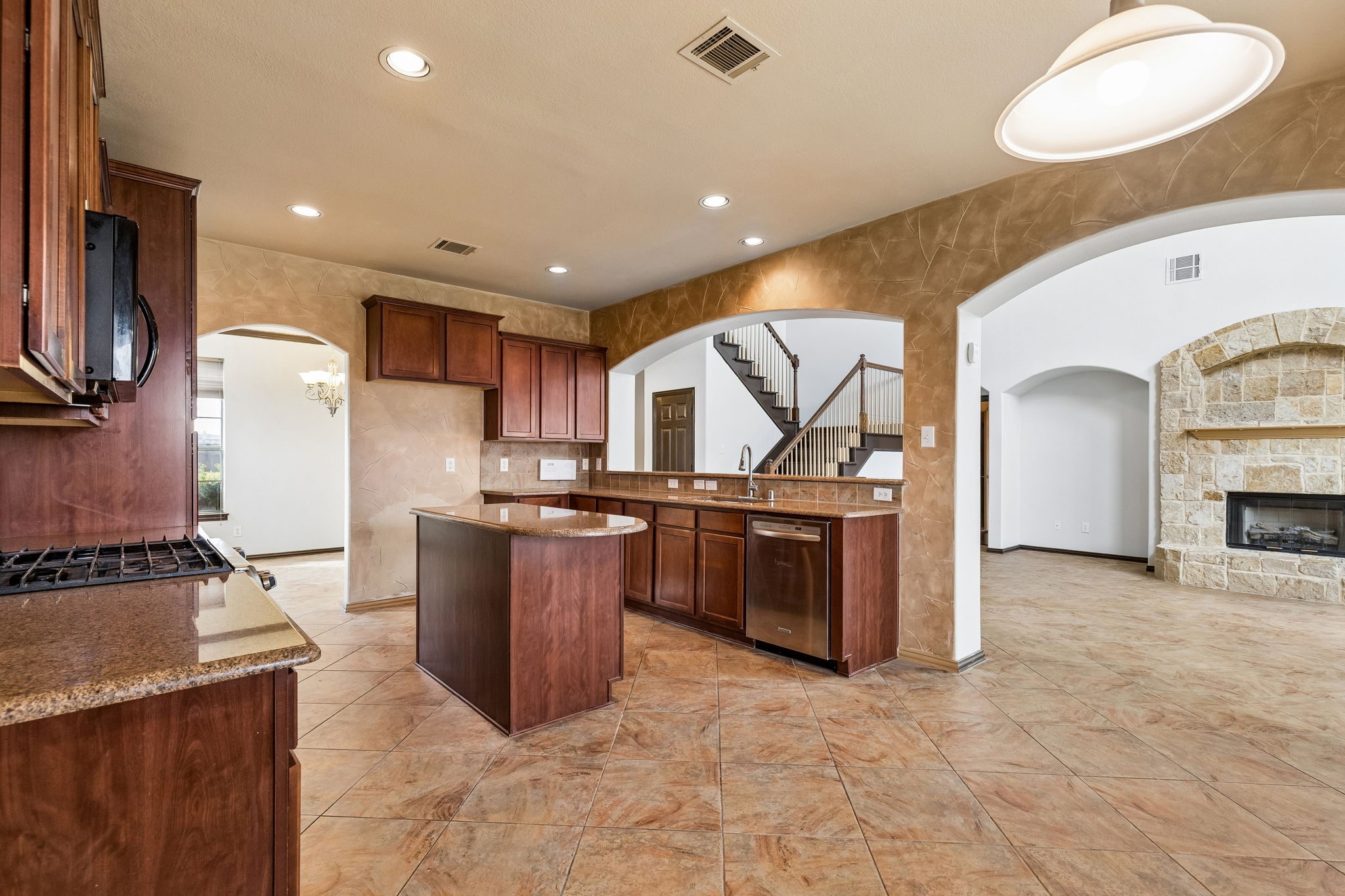915 Fieldstone Drive Cedar Hill TX 75104