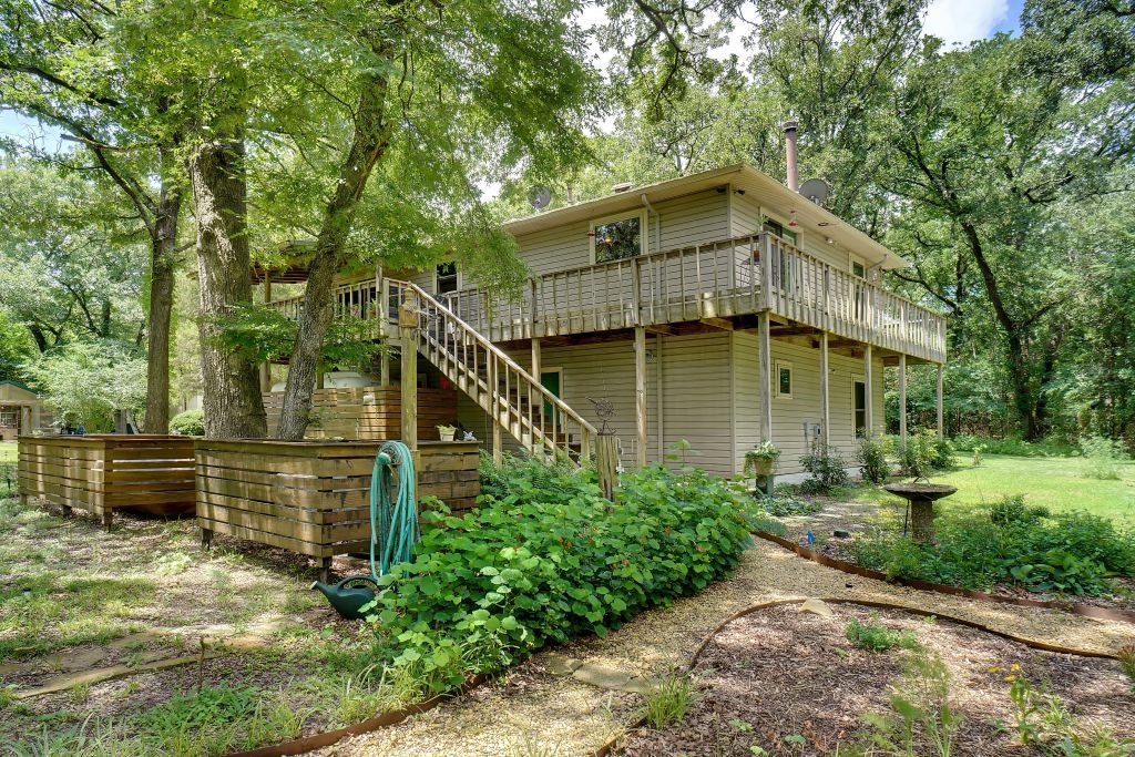 615 County Road 1785 Yantis TX 75497