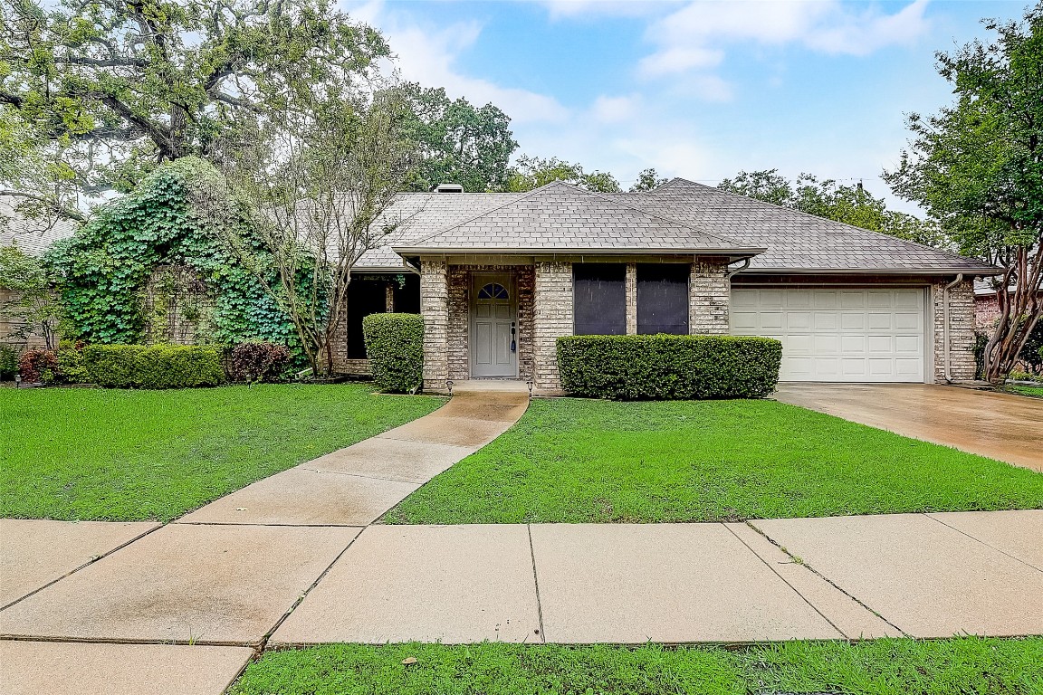 1109 Churchill Drive Irving TX 75060