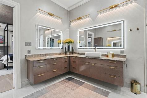 17632 Harbord Oaks Circle Dallas TX 75252