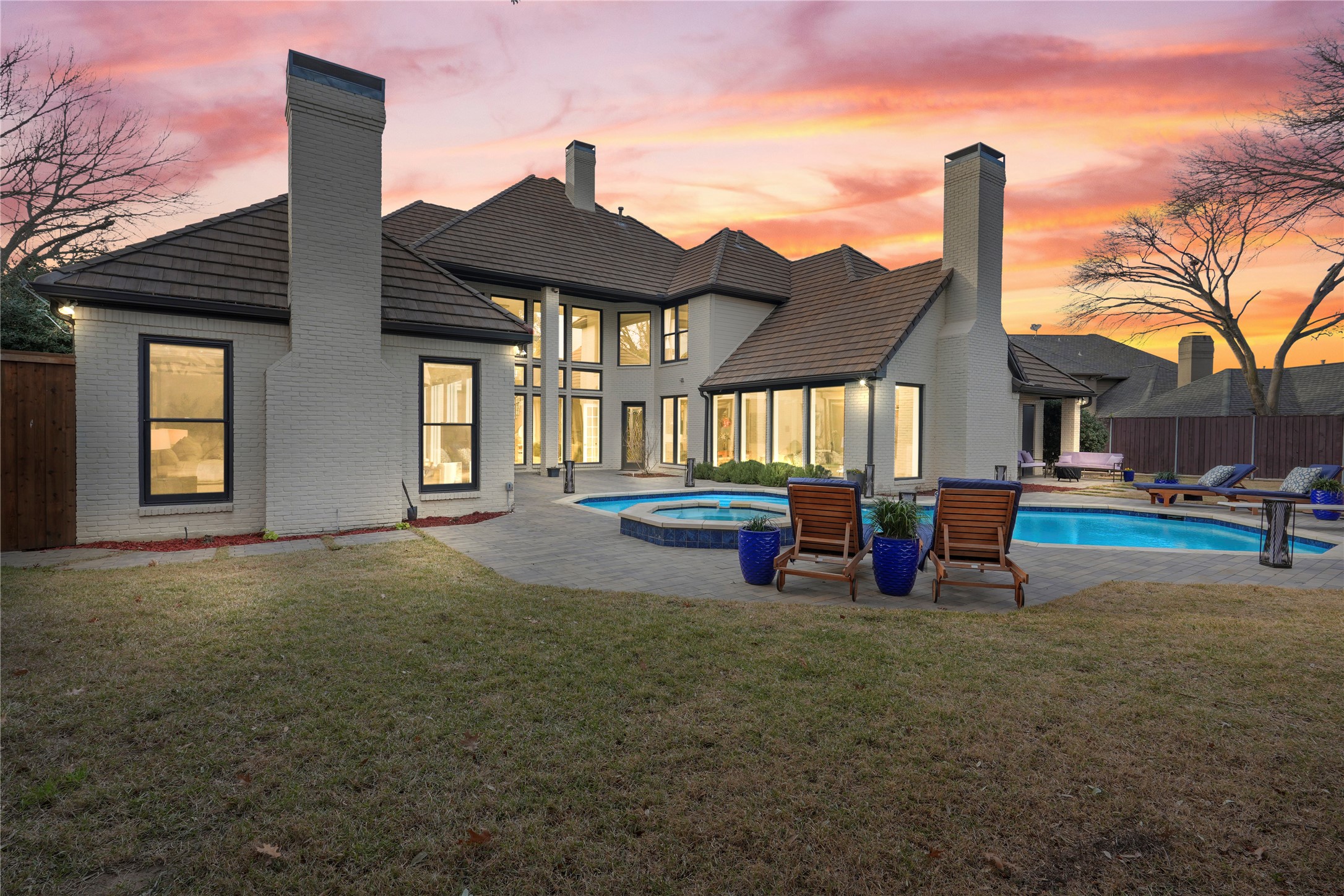 17632 Harbord Oaks Circle Dallas TX 75252