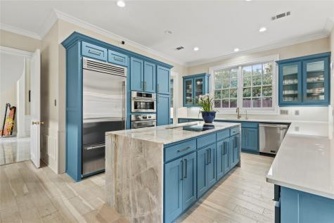 17632 Harbord Oaks Circle Dallas TX 75252