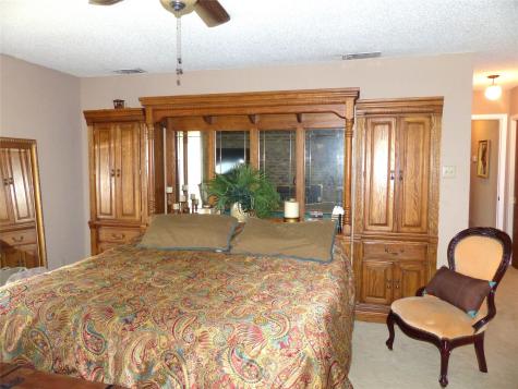 135 Lakeview Brady TX 76825