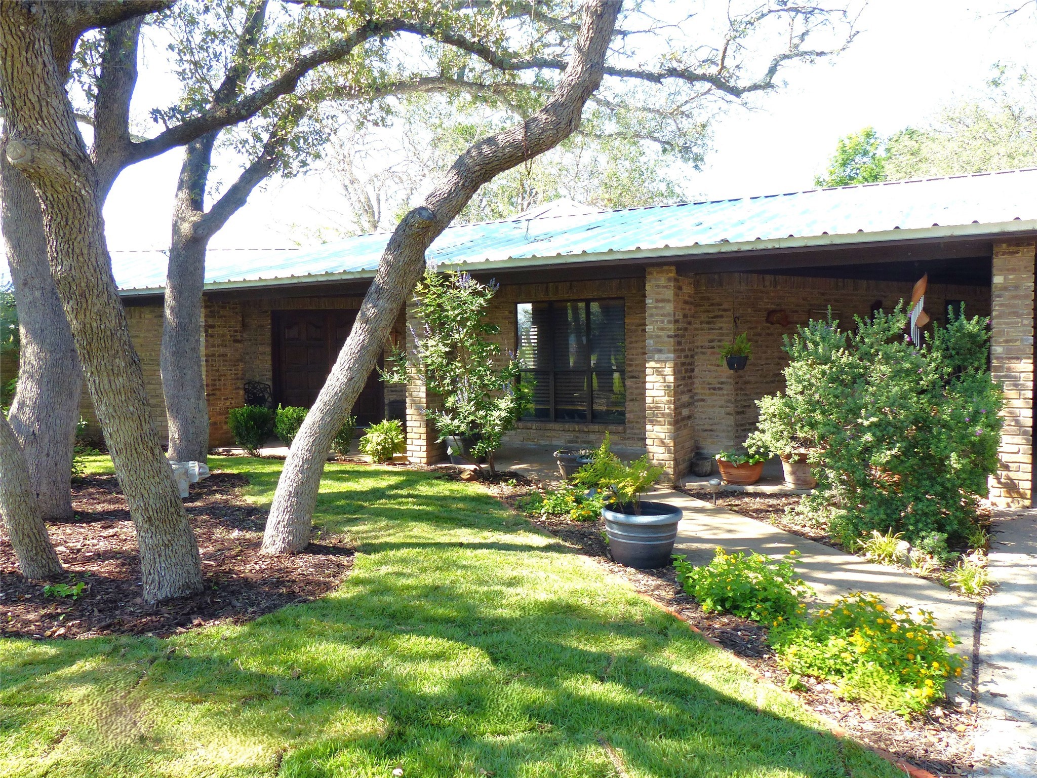135 Lakeview Brady TX 76825