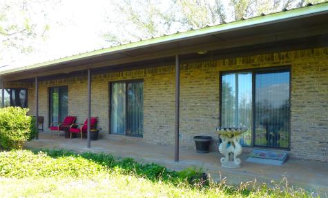 135 Lakeview Brady TX 76825