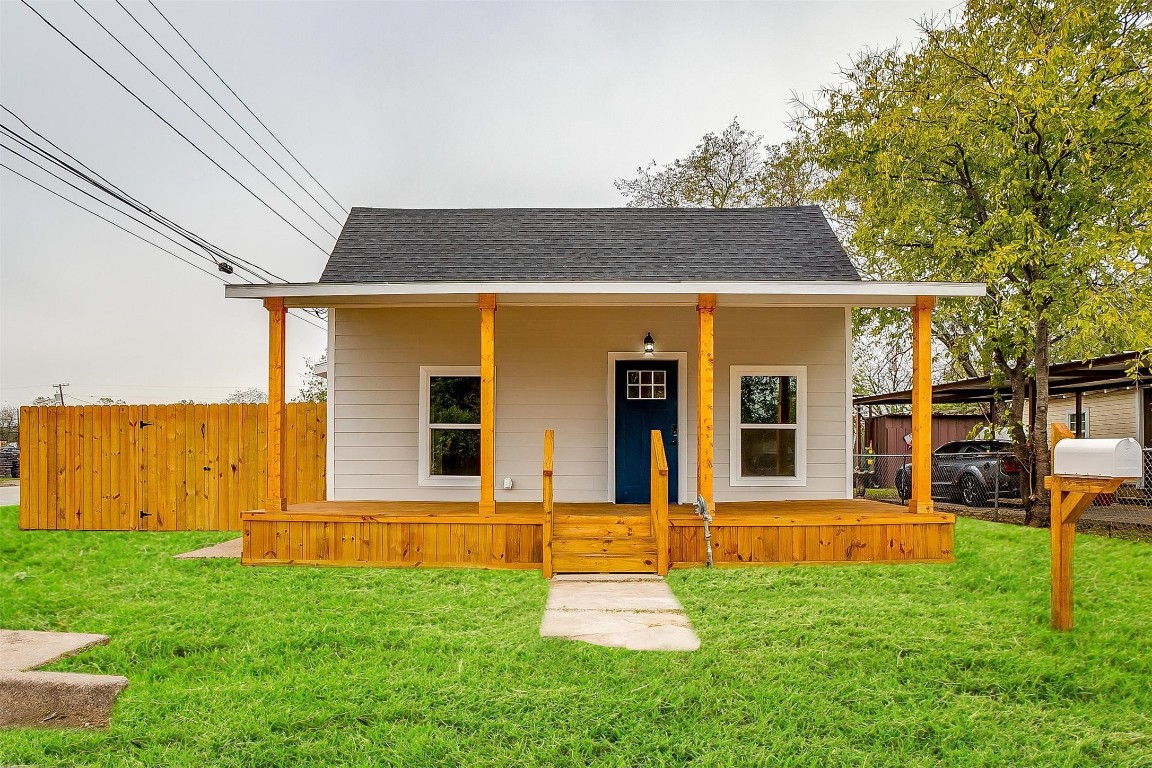 716 SE 7th Avenue Mineral Wells TX 76067